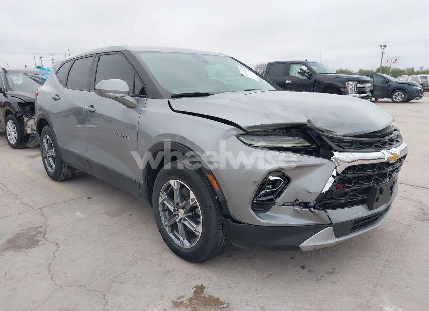 2023 Chevrolet Blazer FWD 2LT (VIN 3GNKBCR4XPS203904) main photo