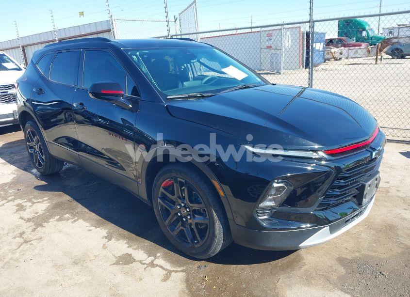 2024 Chevrolet Blazer FWD 2LT (VIN 3GNKBCR4XRS203887) main photo