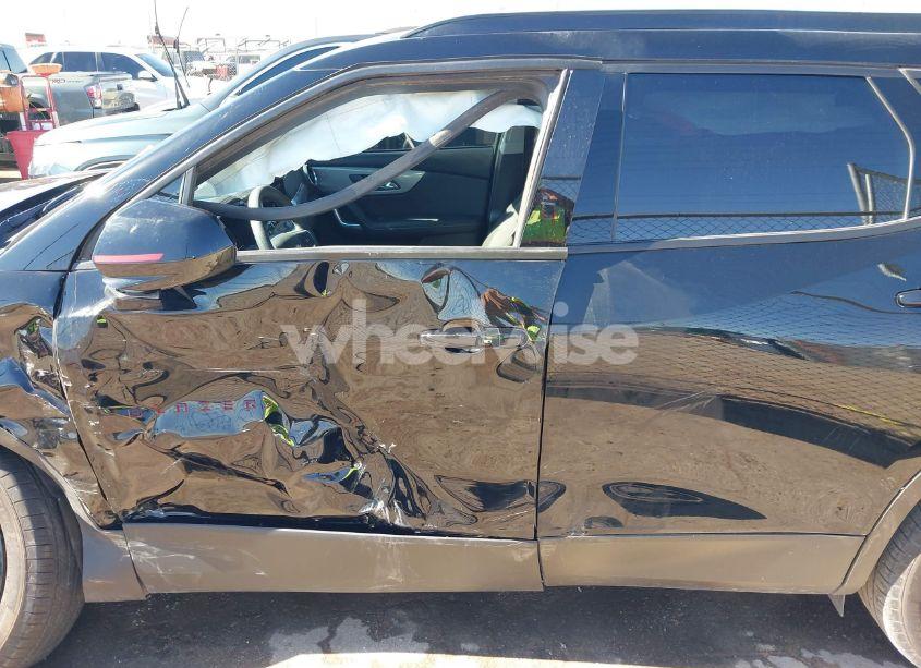 Photo 14 of 2024 Chevrolet Blazer FWD 2LT (VIN 3GNKBCR4XRS203887)