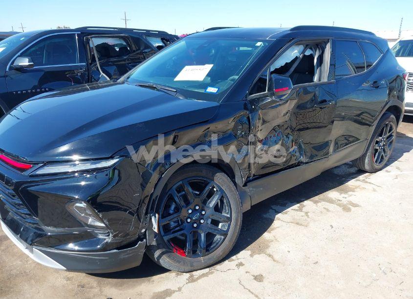 Photo 6 of 2024 Chevrolet Blazer FWD 2LT (VIN 3GNKBCR4XRS203887)