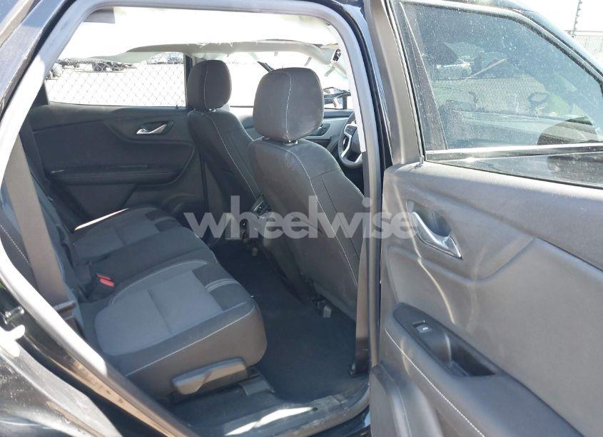 Photo 8 of 2024 Chevrolet Blazer FWD 2LT (VIN 3GNKBCR4XRS203887)