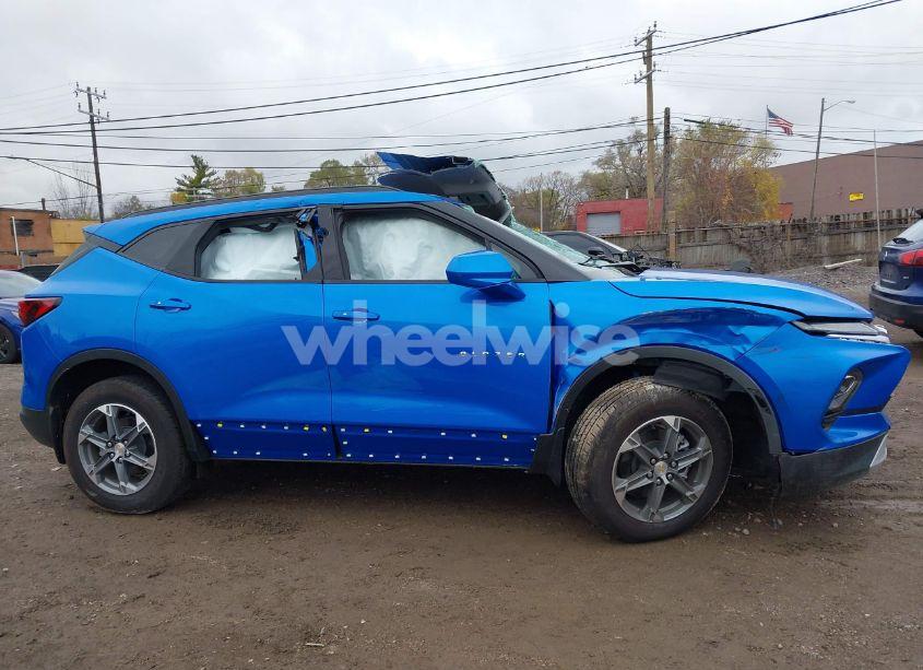 Photo 12 of 2024 Chevrolet Blazer 2LT (VIN 3GNKBCR4XRS272627)