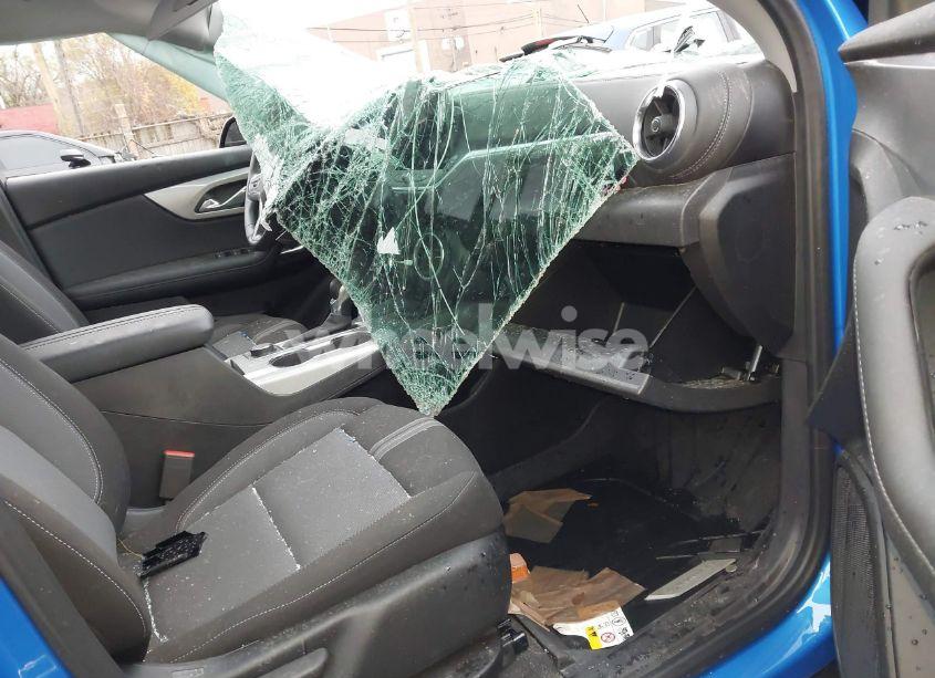 Photo 5 of 2024 Chevrolet Blazer 2LT (VIN 3GNKBCR4XRS272627)