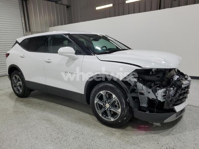 2025 CHEVROLET BLAZER 2LT (VIN 3GNKBCR4XSS173635) main photo