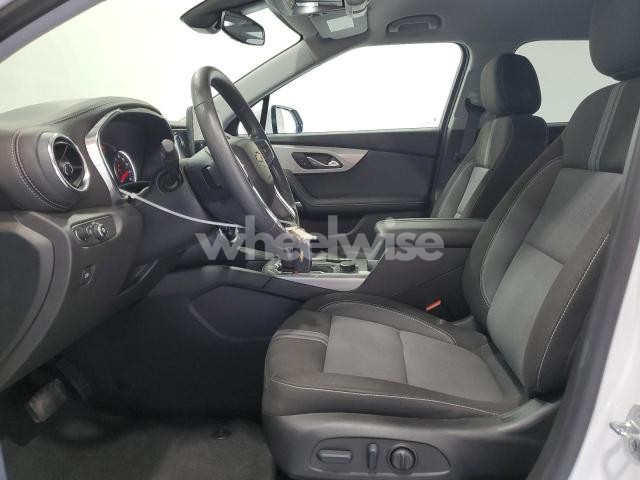 Photo 2 of 2025 CHEVROLET BLAZER 2LT (VIN 3GNKBCR4XSS173635)