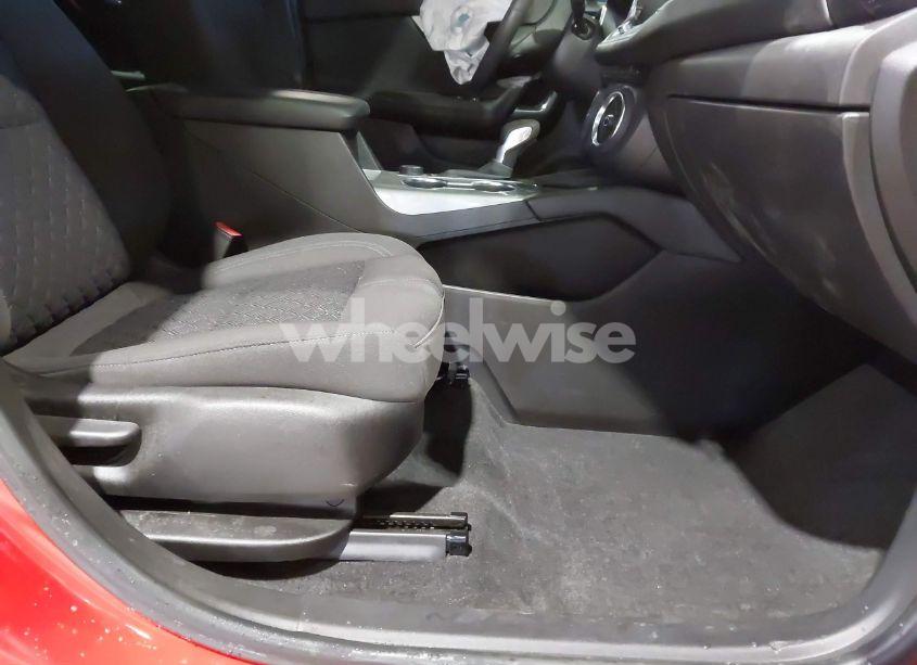 Photo 5 of 2021 Chevrolet Blazer FWD 2LT (VIN 3GNKBCRS0MS543430)