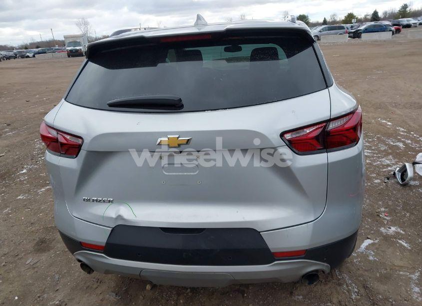 Photo 17 of 2020 Chevrolet Blazer FWD 2LT (VIN 3GNKBCRS1LS637802)