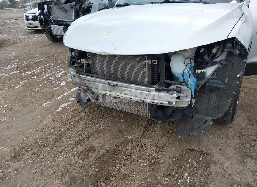 Photo 6 of 2020 Chevrolet Blazer FWD 2LT (VIN 3GNKBCRS1LS637802)