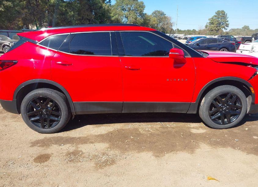 Photo 13 of 2020 Chevrolet Blazer FWD 2LT (VIN 3GNKBCRS1LS692170)