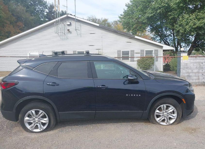 Photo 14 of 2020 Chevrolet Blazer FWD 2LT (VIN 3GNKBCRS1LS728424)