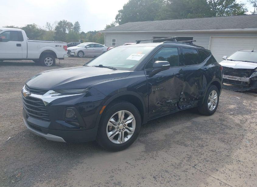 Photo 2 of 2020 Chevrolet Blazer FWD 2LT (VIN 3GNKBCRS1LS728424)