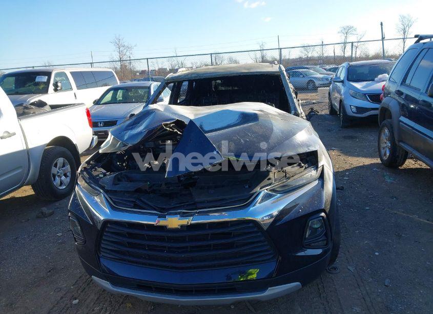 Photo 6 of 2021 Chevrolet Blazer FWD 2LT (VIN 3GNKBCRS1MS520500)