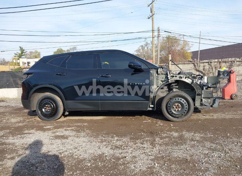 Photo 13 of 2021 Chevrolet Blazer FWD 2LT (VIN 3GNKBCRS1MS578042)