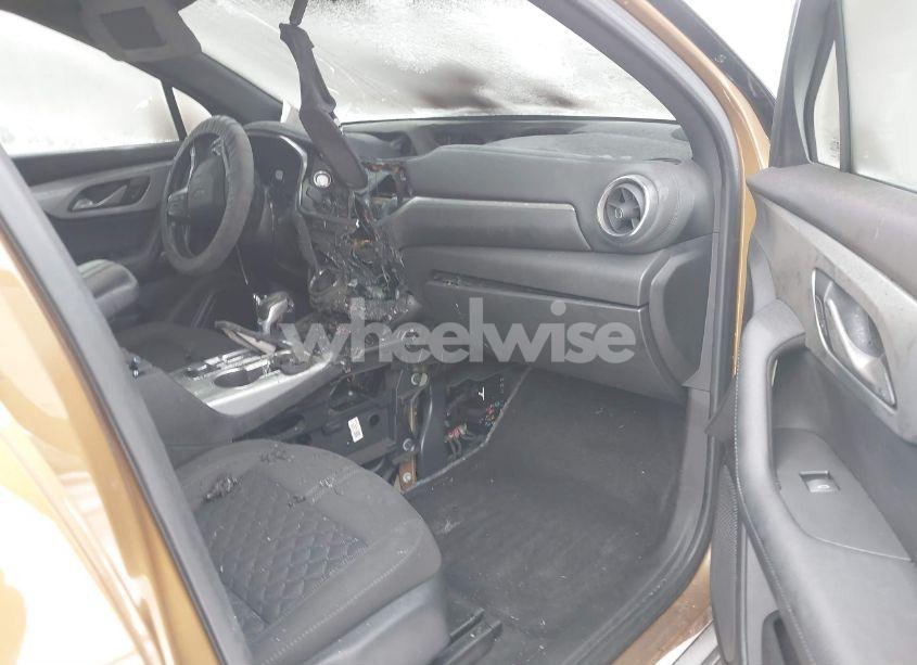 Photo 5 of 2019 Chevrolet Blazer (VIN 3GNKBCRS2KS683069)