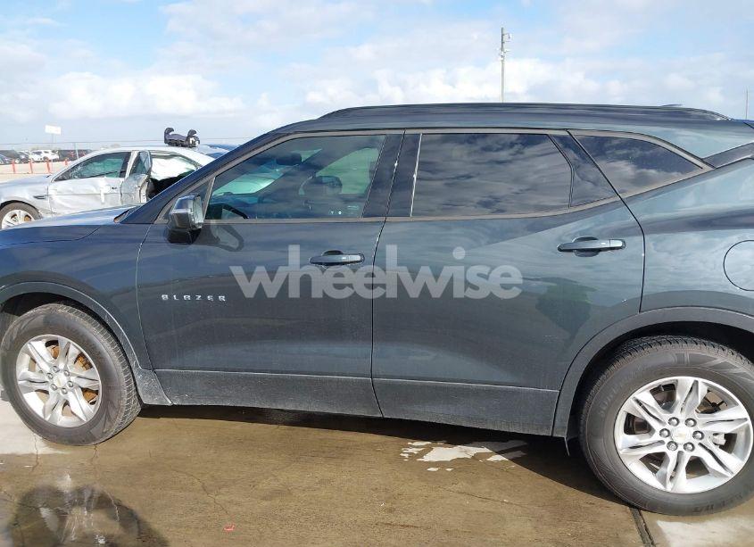 Photo 14 of 2020 Chevrolet Blazer FWD 2LT (VIN 3GNKBCRS2LS592322)