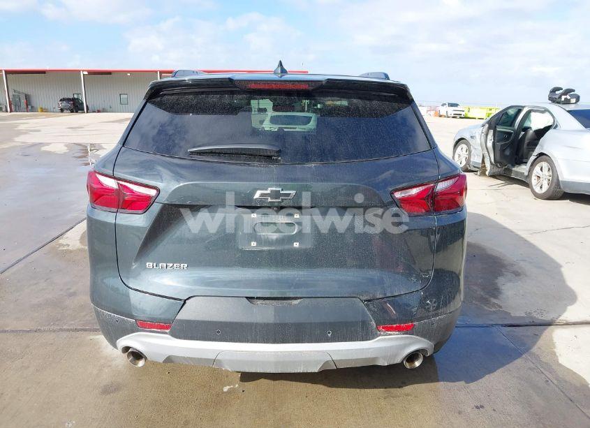 Photo 16 of 2020 Chevrolet Blazer FWD 2LT (VIN 3GNKBCRS2LS592322)