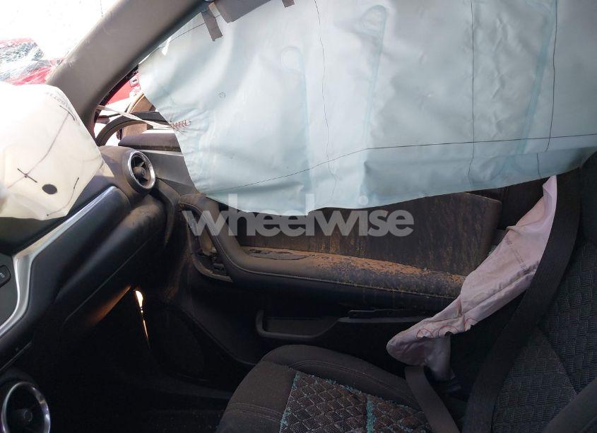 Photo 5 of 2020 Chevrolet Blazer FWD 2LT (VIN 3GNKBCRS2LS618188)