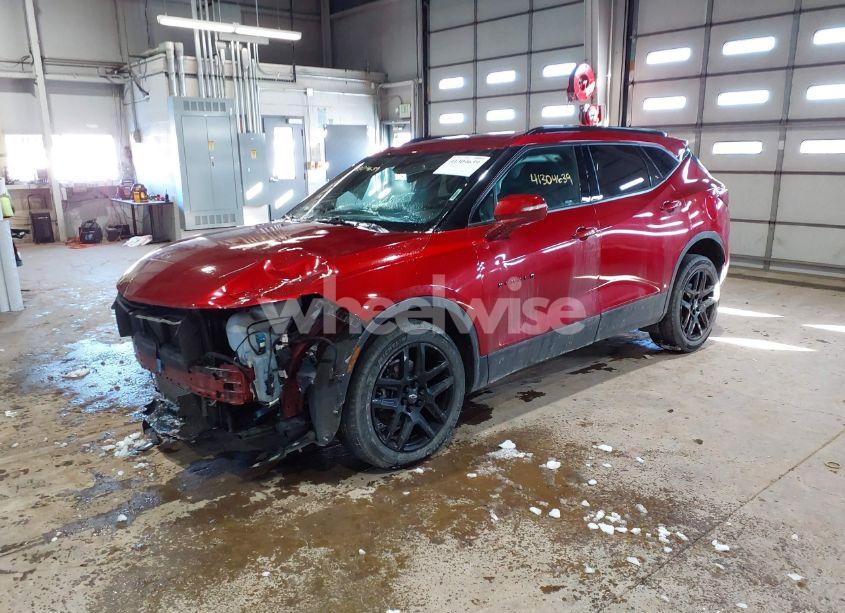 Photo 2 of 2021 Chevrolet Blazer FWD 2LT (VIN 3GNKBCRS2MS553439)