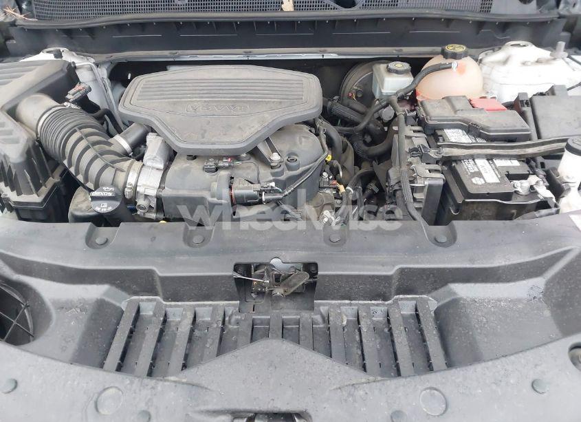 Photo 10 of 2019 Chevrolet Blazer (VIN 3GNKBCRS3KS568125)