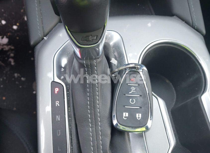 Photo 11 of 2020 Chevrolet Blazer FWD 2LT (VIN 3GNKBCRS3LS603246)