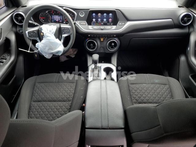 Photo 11 of 2021 CHEVROLET BLAZER 2LT (VIN 3GNKBCRS3MS584831)