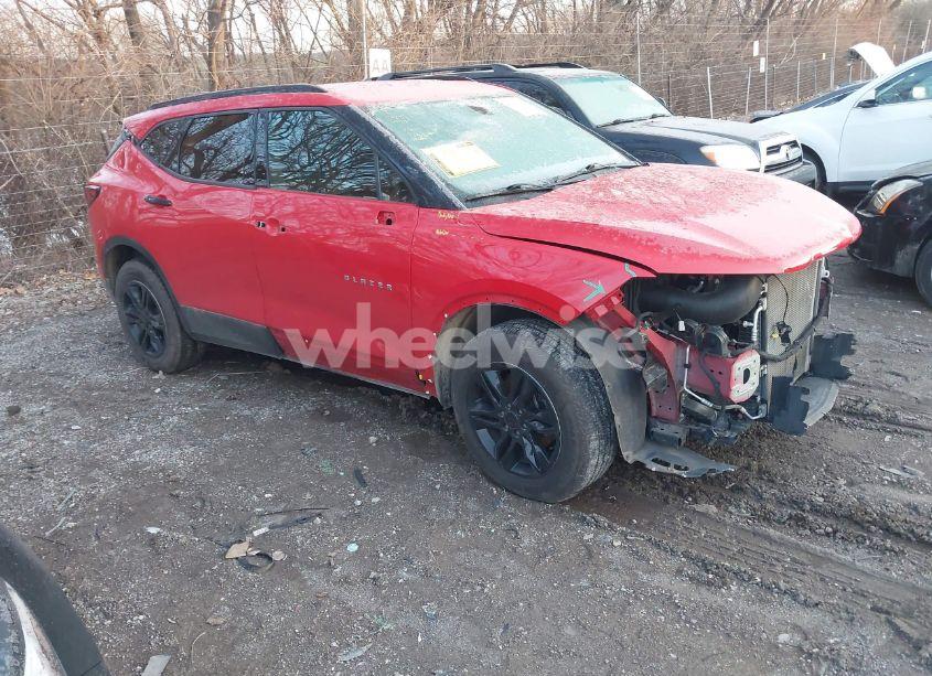 2020 Chevrolet Blazer FWD 2LT (VIN 3GNKBCRS4LS677498) main photo