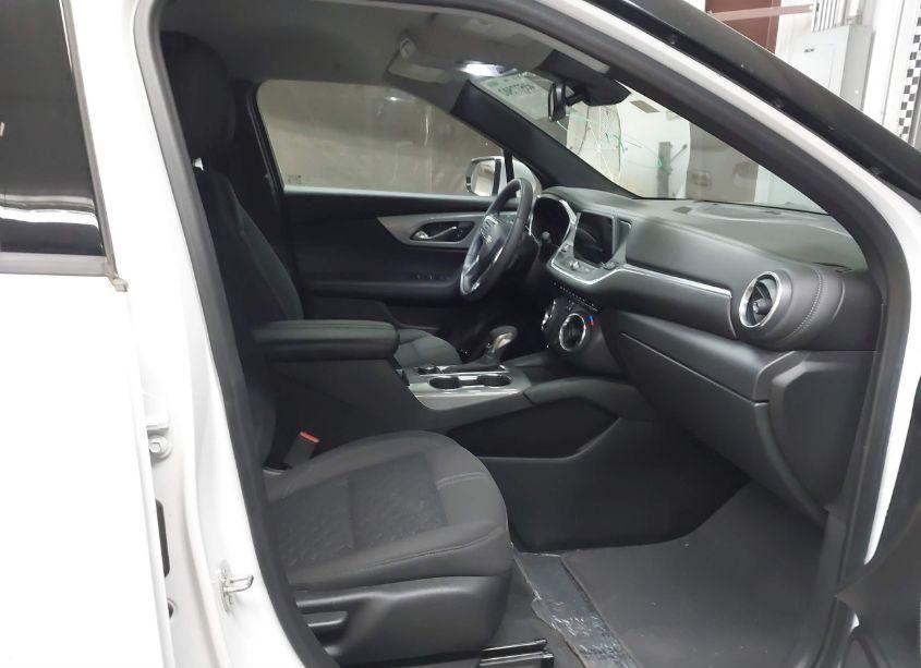 Photo 5 of 2021 Chevrolet Blazer FWD 2LT (VIN 3GNKBCRS4MS511421)