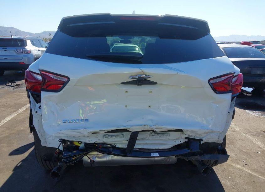 Photo 6 of 2020 Chevrolet Blazer FWD 2LT (VIN 3GNKBCRS5LS554633)