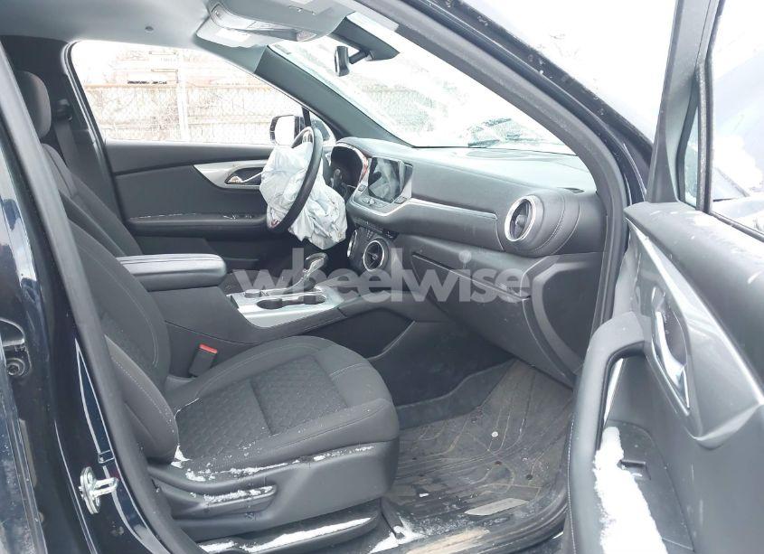 Photo 5 of 2020 Chevrolet Blazer FWD 2LT (VIN 3GNKBCRS5LS626513)