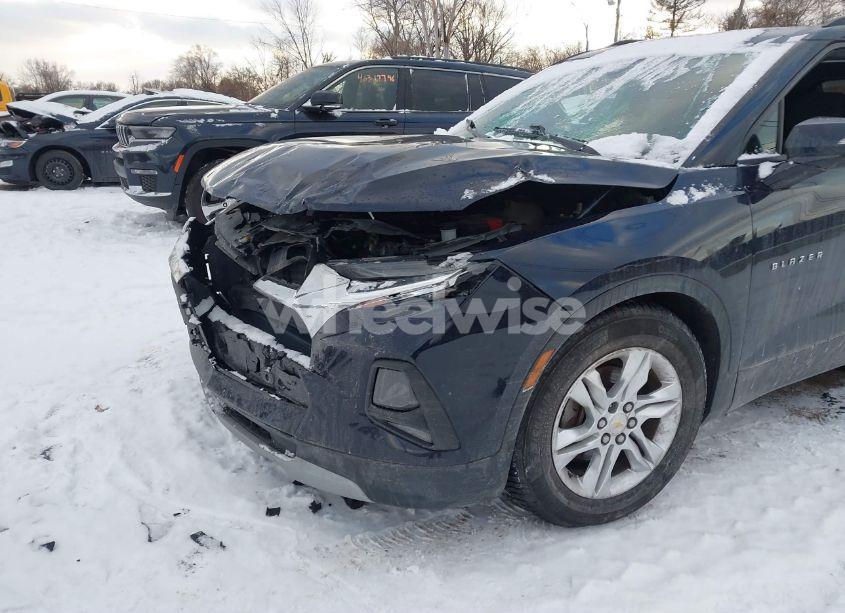 Photo 6 of 2020 Chevrolet Blazer FWD 2LT (VIN 3GNKBCRS5LS626513)