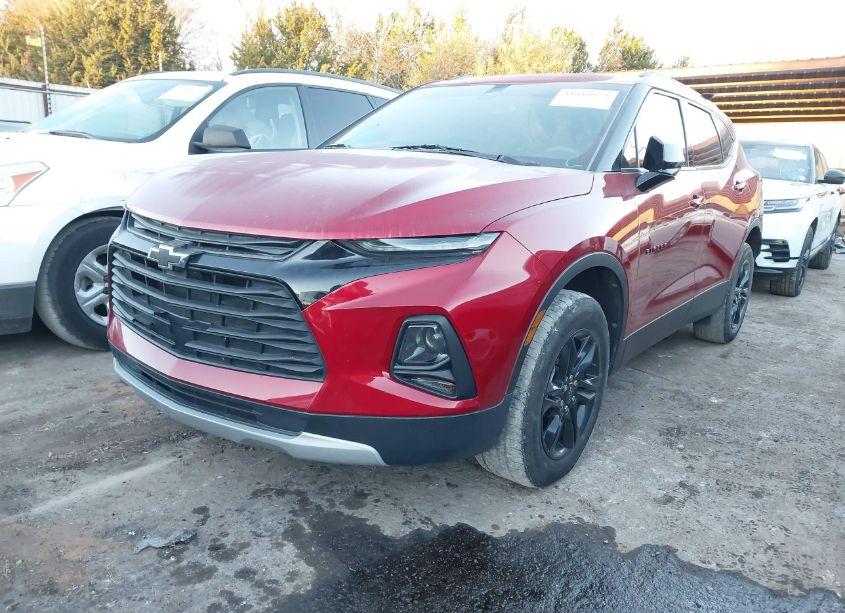 Photo 2 of 2021 Chevrolet Blazer FWD 2LT (VIN 3GNKBCRS5MS542175)