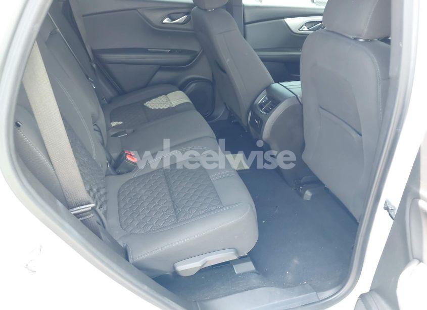 Photo 8 of 2021 Chevrolet Blazer FWD 2LT (VIN 3GNKBCRS5MS554956)