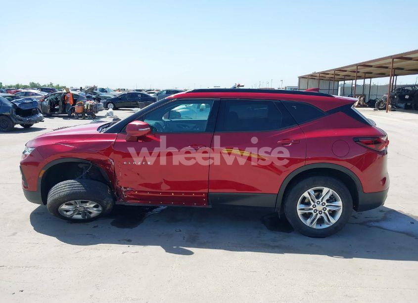 Photo 14 of 2019 Chevrolet Blazer (VIN 3GNKBCRS6KS643531)