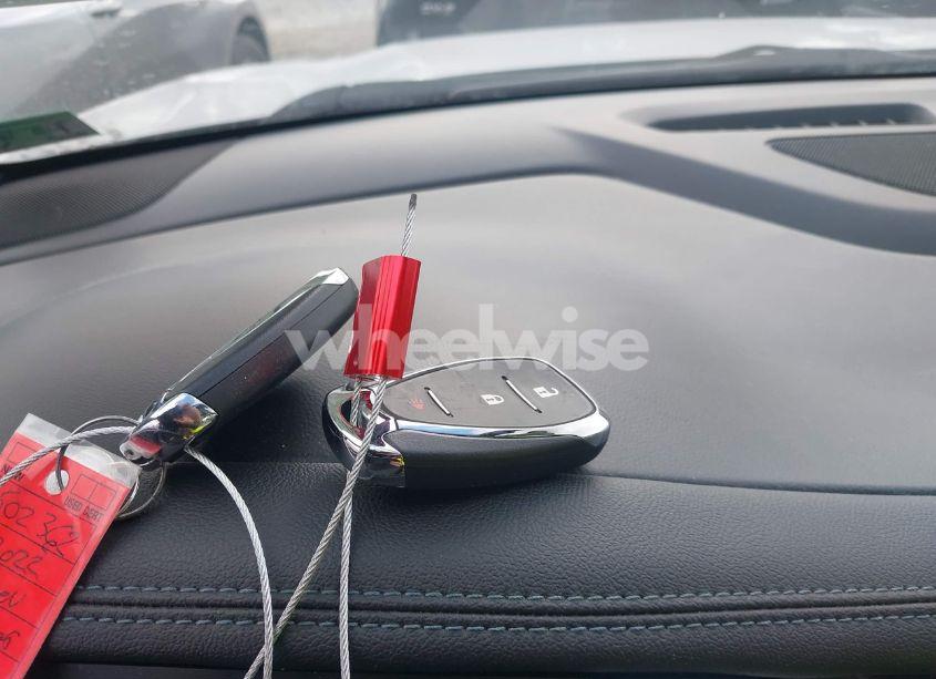 Photo 11 of 2020 Chevrolet Blazer FWD 2LT (VIN 3GNKBCRS6LS596504)