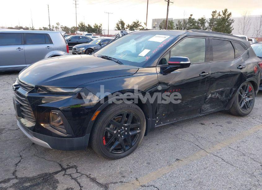 Photo 2 of 2020 Chevrolet Blazer FWD 2LT (VIN 3GNKBCRS6LS644955)