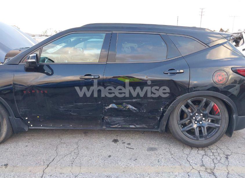 Photo 6 of 2020 Chevrolet Blazer FWD 2LT (VIN 3GNKBCRS6LS644955)