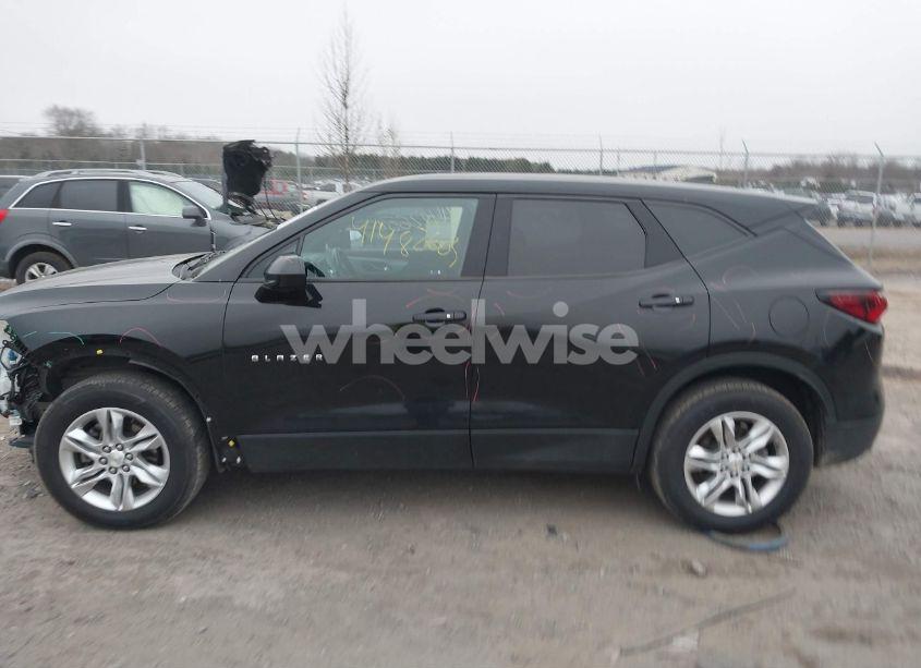 Photo 14 of 2020 Chevrolet Blazer FWD 2LT (VIN 3GNKBCRS6LS701526)