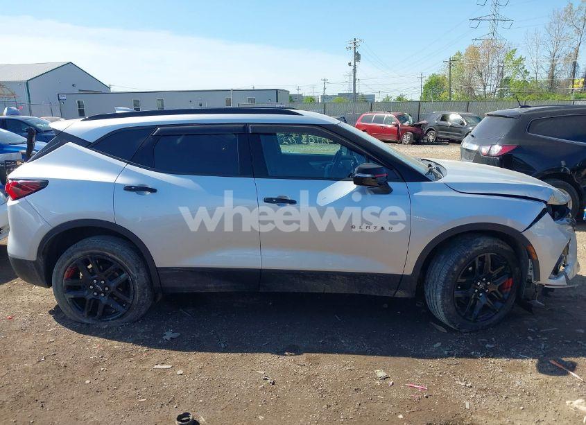 Photo 13 of 2021 Chevrolet Blazer FWD 2LT (VIN 3GNKBCRS6MS515096)