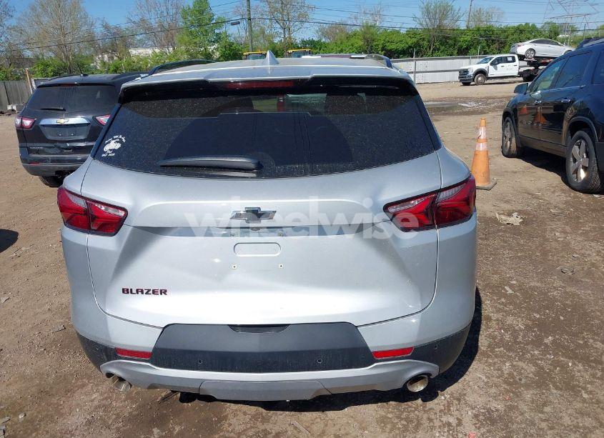 Photo 16 of 2021 Chevrolet Blazer FWD 2LT (VIN 3GNKBCRS6MS515096)