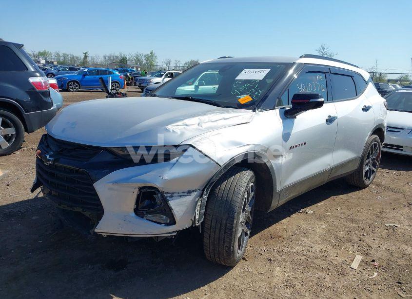 Photo 2 of 2021 Chevrolet Blazer FWD 2LT (VIN 3GNKBCRS6MS515096)