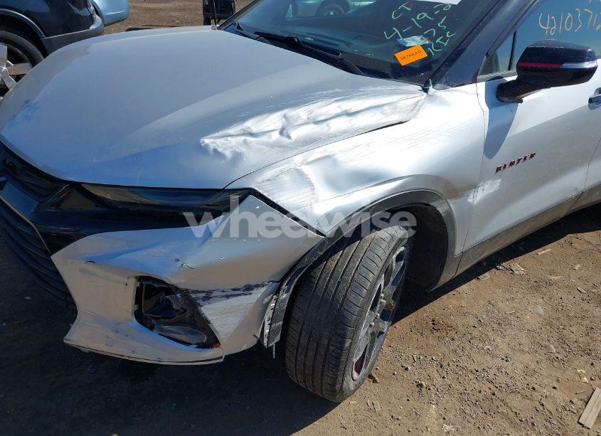 Photo 6 of 2021 Chevrolet Blazer FWD 2LT (VIN 3GNKBCRS6MS515096)