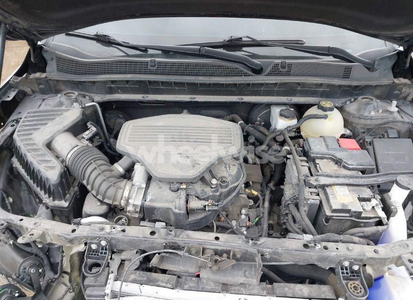 Photo 10 of 2021 Chevrolet Blazer FWD 2LT (VIN 3GNKBCRS6MS535395)