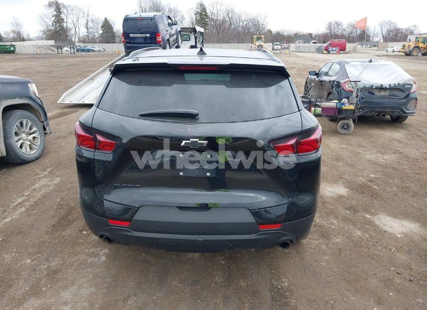 Photo 16 of 2021 Chevrolet Blazer FWD 2LT (VIN 3GNKBCRS6MS535395)