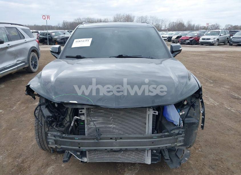 Photo 6 of 2021 Chevrolet Blazer FWD 2LT (VIN 3GNKBCRS6MS535395)