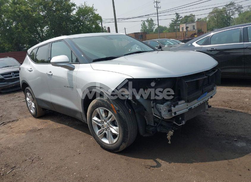 2021 Chevrolet Blazer FWD 2LT (VIN 3GNKBCRS6MS542248) main photo