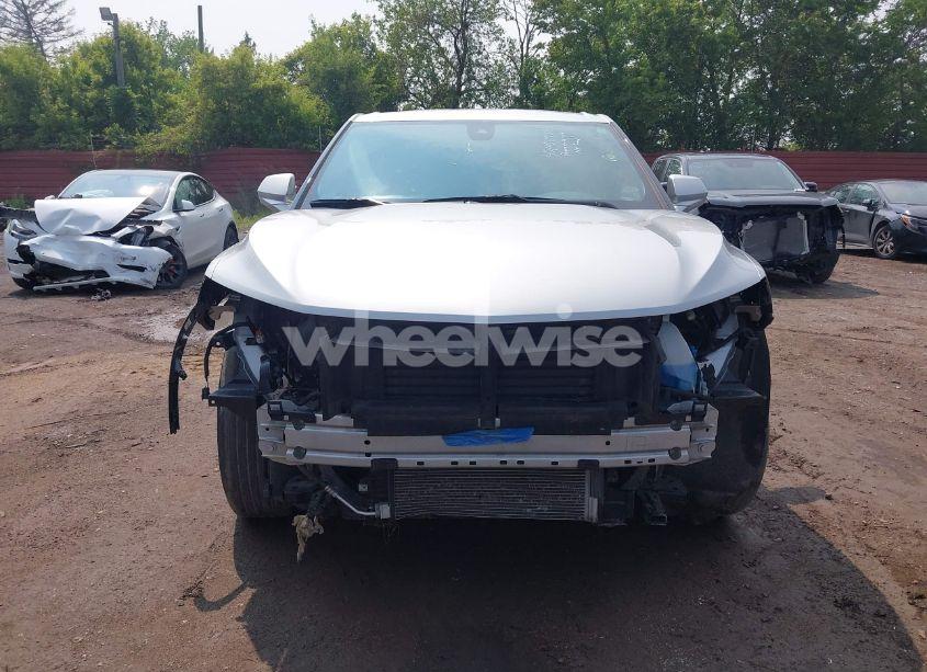 Photo 11 of 2021 Chevrolet Blazer FWD 2LT (VIN 3GNKBCRS6MS542248)