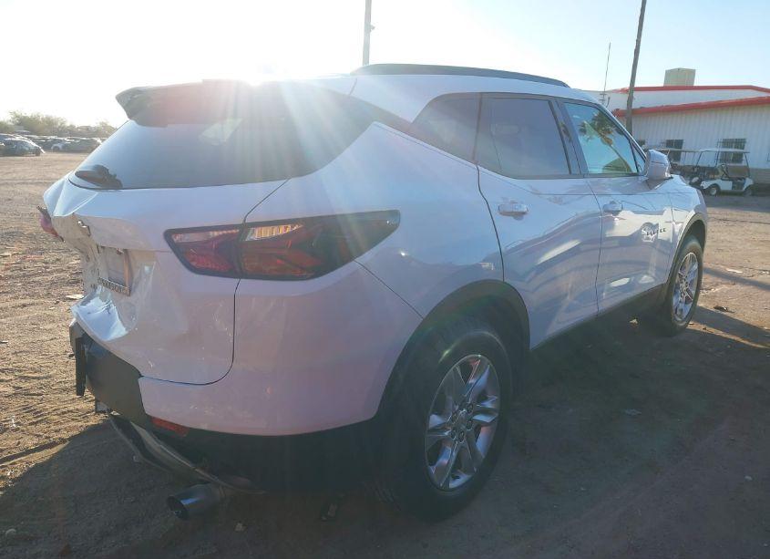 Photo 4 of 2019 Chevrolet Blazer (VIN 3GNKBCRS7KS621053)