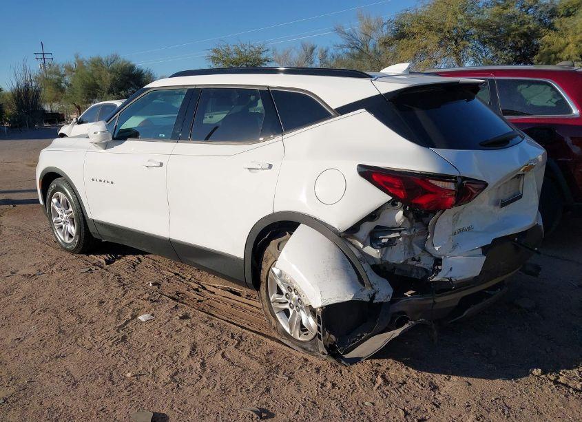 Photo 6 of 2019 Chevrolet Blazer (VIN 3GNKBCRS7KS621053)