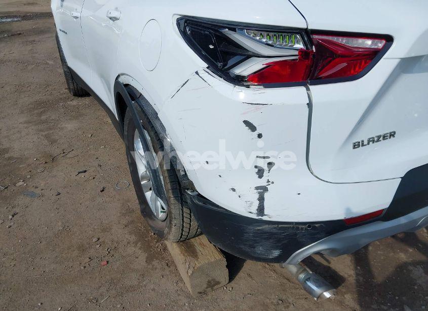 Photo 19 of 2019 Chevrolet Blazer (VIN 3GNKBCRS7KS668731)