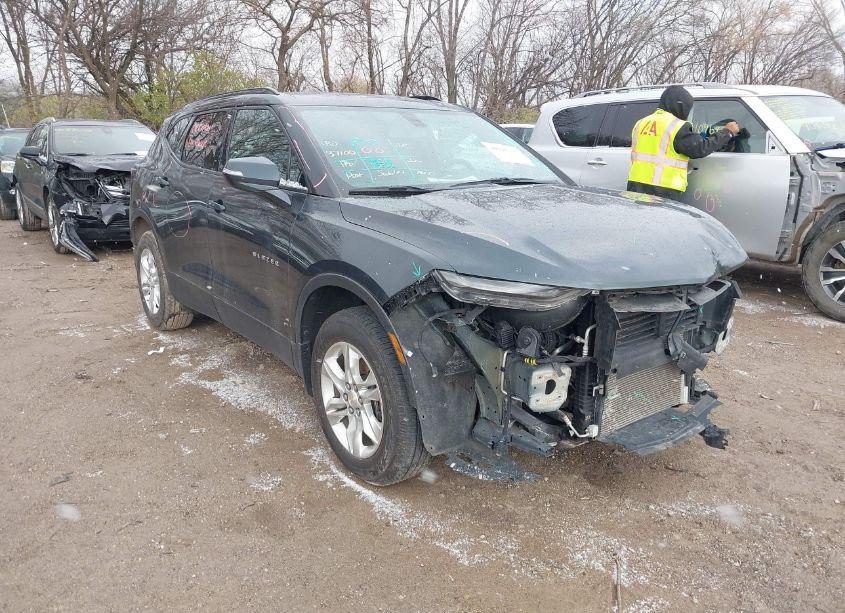 2020 Chevrolet Blazer FWD 2LT (VIN 3GNKBCRS7LS655401) main photo